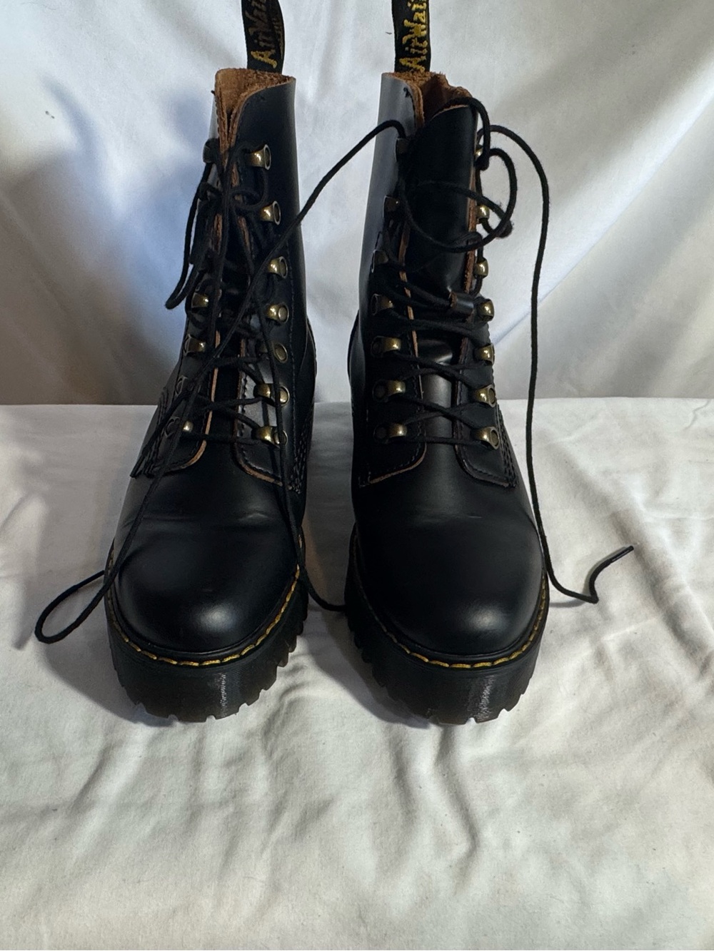 Dr Martens Leona Boots Size 8 Doc Platform Chunky Heel Black Gothic Combat - Picture 4 of 9